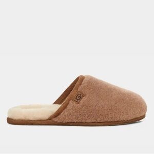 UGG Fluffette Slipper in Beige (Size US9)
